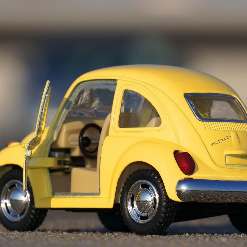 HotWheelz Small Decorative Model Cars (Retro Collection) - Image 2